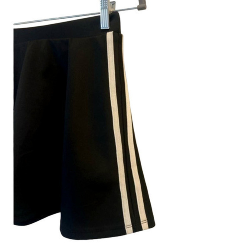 Black Skirt